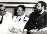 Fidel Castro， Youri Gagarine et Osvaldo Dorticos (président cubain)