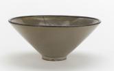 型込装飾の茶碗、中国または日本、時代不明、13世紀以降