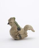 座る鶏の形の香箱、織部様式、愛知県か、江戸時代